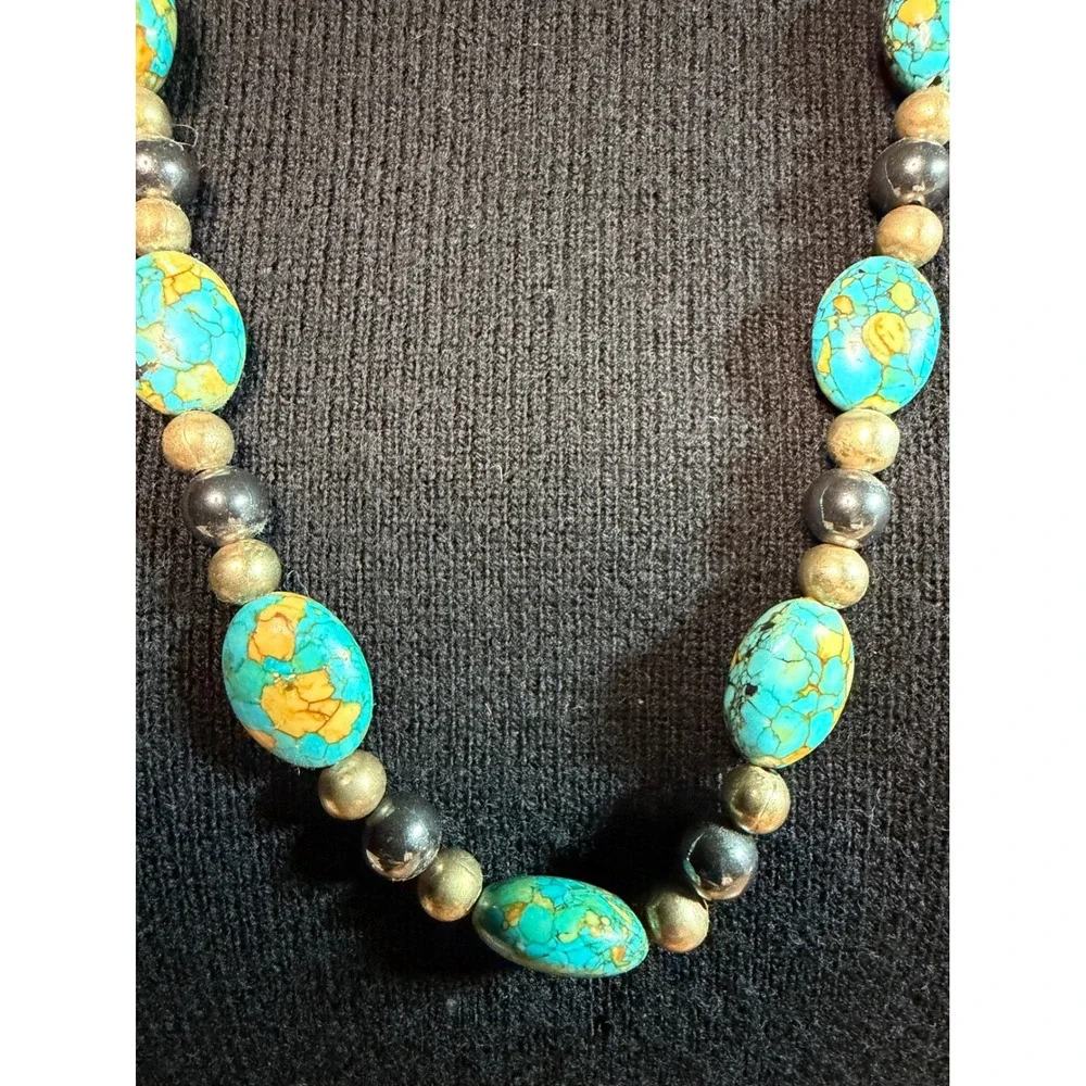 Simulated Turquoise Hermatite Beaded Necklace Southwestern Blue Silver Tone 27